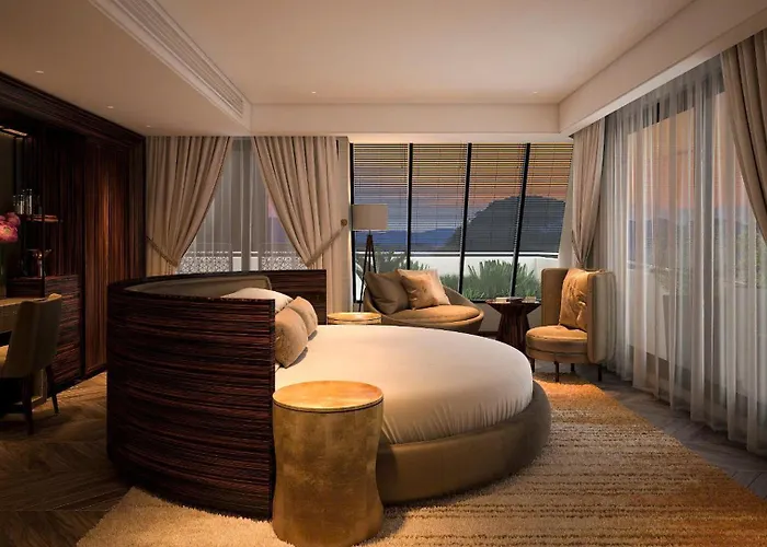 La Sen Of The Bay Cruises Botel Ha Long