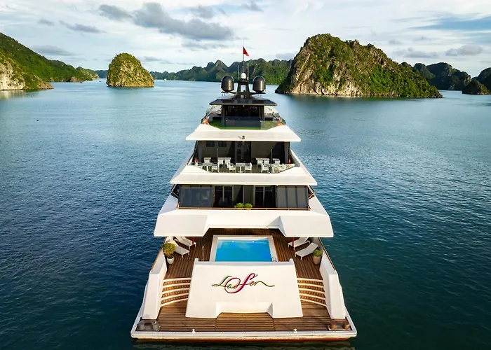 La Sen Of The Bay Cruises 船屋