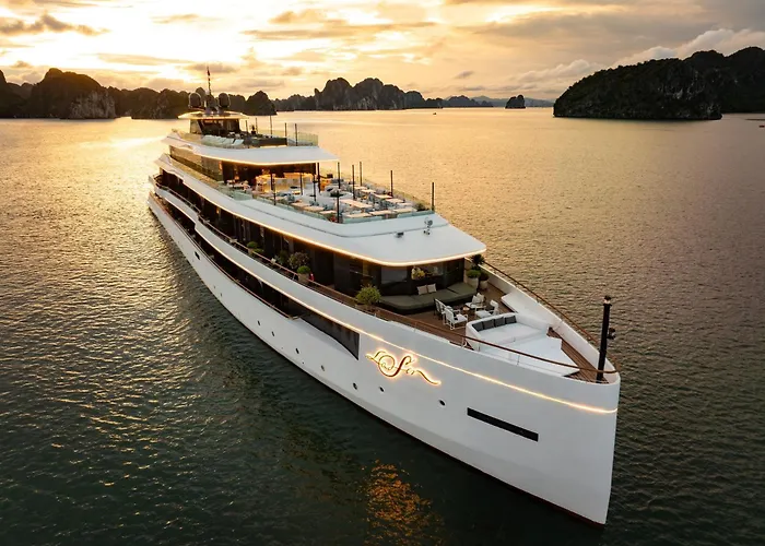 La Sen Of The Bay Cruises 船屋